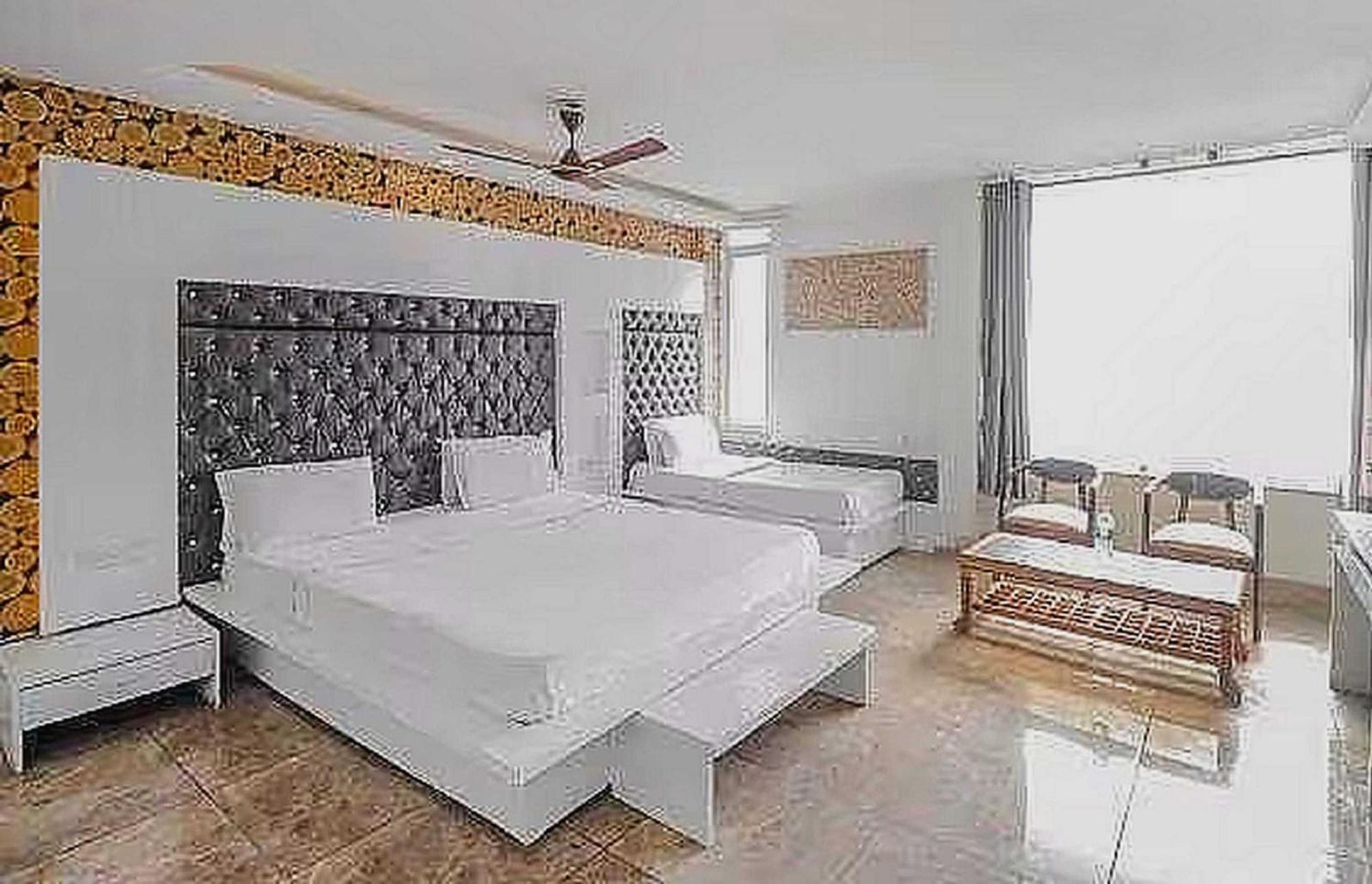 Super Hotel O Vivaan Residency Rohtak Kültér fotó